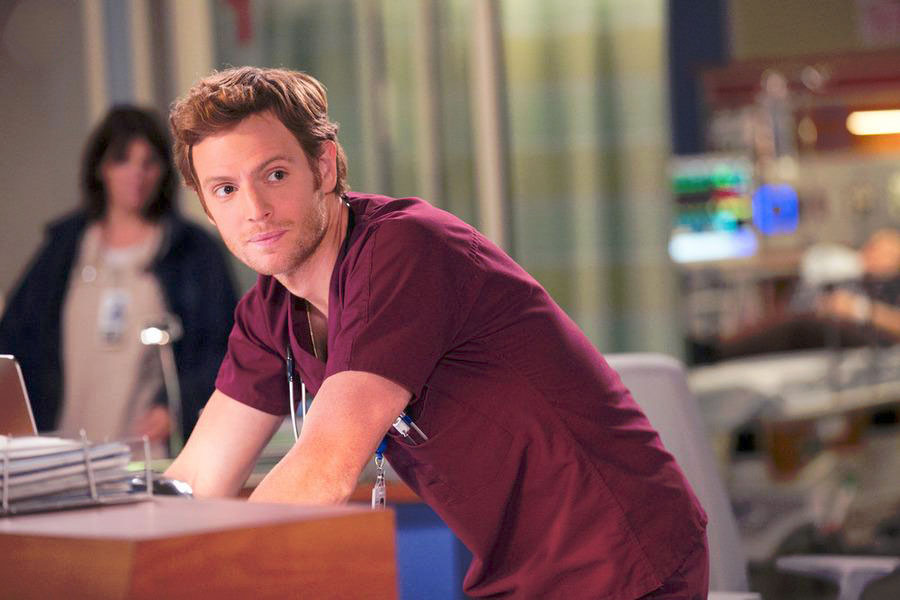 Chicago Med : Photo Nick Gehlfuss