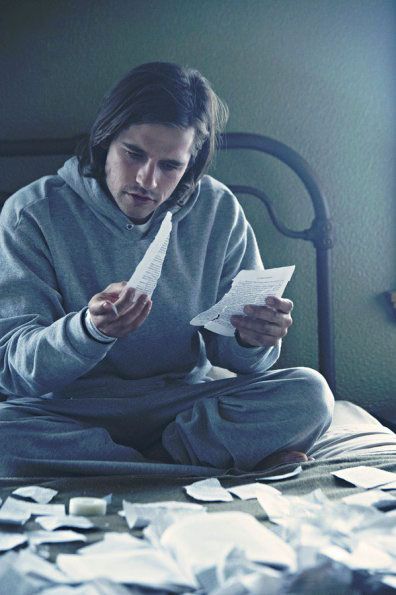 The Magicians : Photo Jason Ralph
