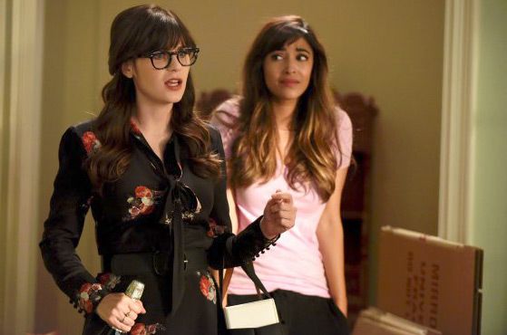 New Girl : Affiche Hannah Simone, Zooey Deschanel