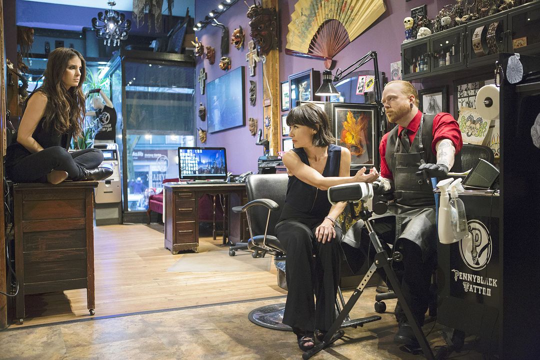 UnREAL : Photo Shiri Appleby, Constance Zimmer
