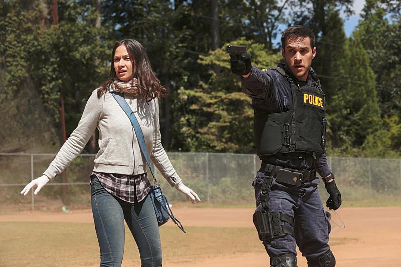 Alerte Contagion : Photo Kristen Gutoskie, Chris Wood