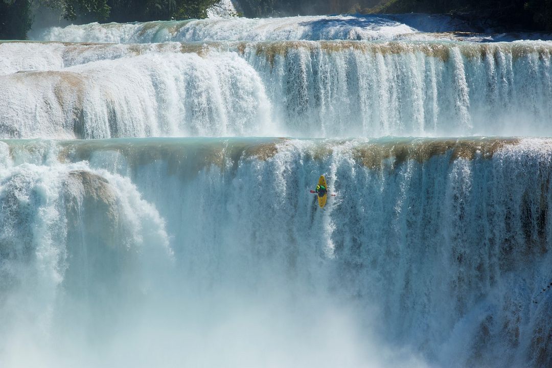 Chasing Niagara : Photo