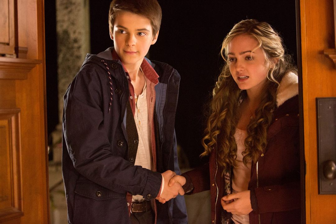 Mostly Ghostly 3 - One Night in Doom House : Photo Sophie Reynolds, Corey Fogelmanis