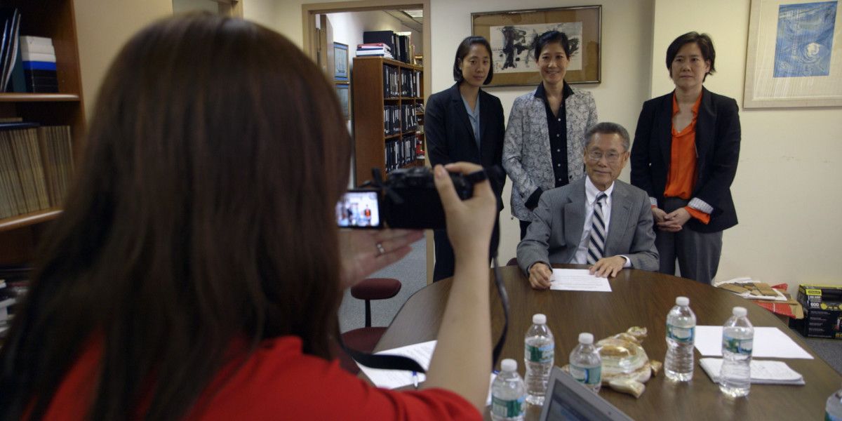 Abacus: Small Enough To Jail : Photo