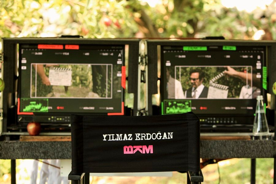 Ekşi Elmalar : Photo
