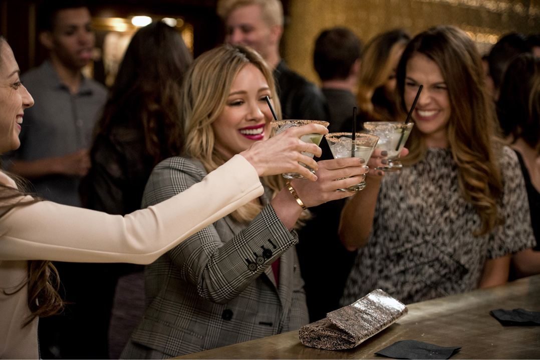 Younger : Photo Hilary Duff, Sutton Foster