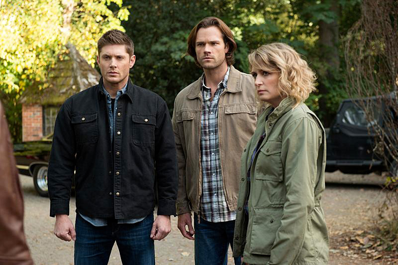 Supernatural : Photo Samantha Smith (III), Jared Padalecki, Jensen Ackles