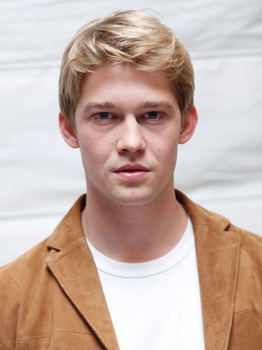 Affiche Joe Alwyn