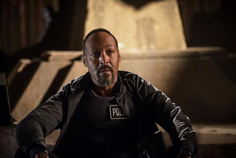 Flash (2014) : Photo Jesse L. Martin