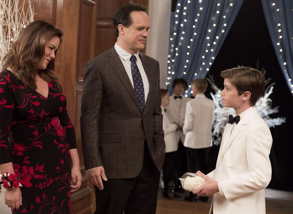 American Housewife (2016) : Photo Daniel DiMaggio, Diedrich Bader, Katy Mixon