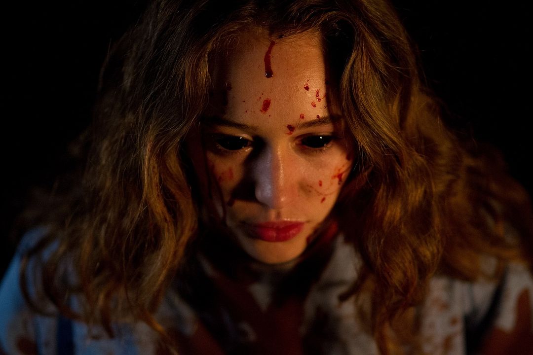 The Devil’s Hand : Photo Alycia Debnam-Carey