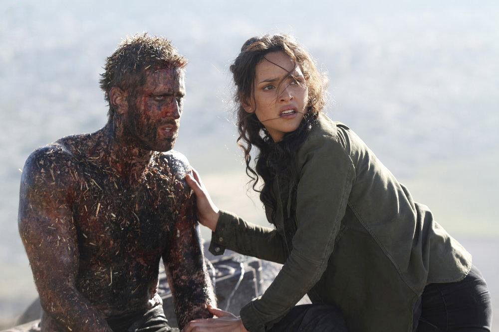 Emerald City : Photo Adria Arjona, Oliver Jackson-Cohen
