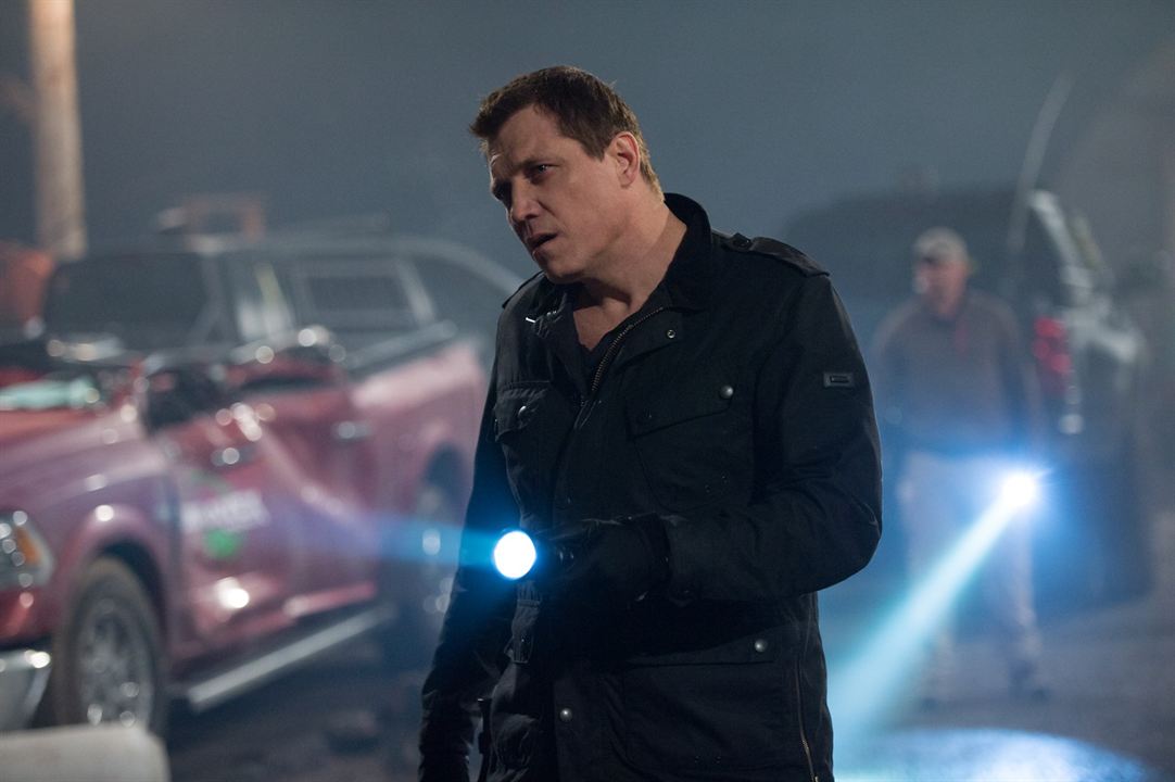 Monster Cars : Photo Holt McCallany