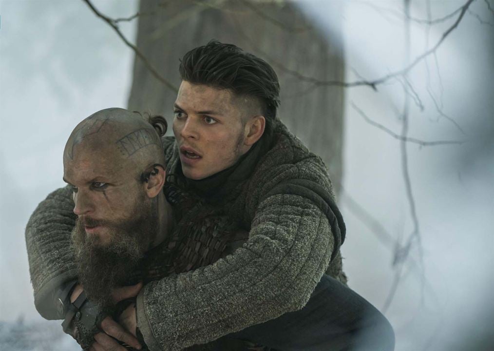 Vikings : Photo Gustaf Skarsgård, Alex Høgh Andersen