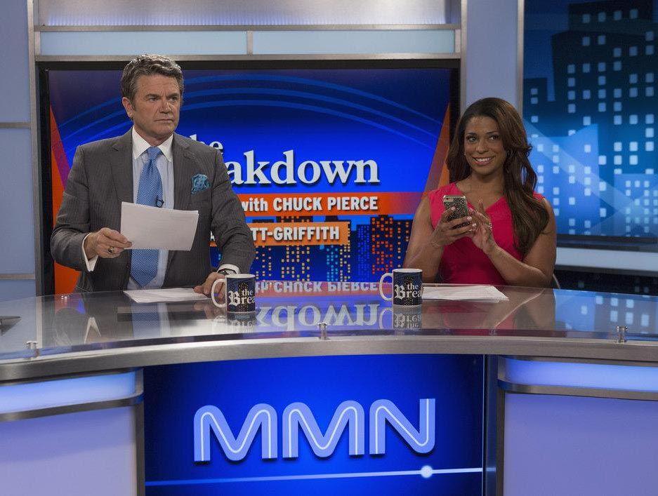 Great News : Photo John Michael Higgins, Kimrie Lewis