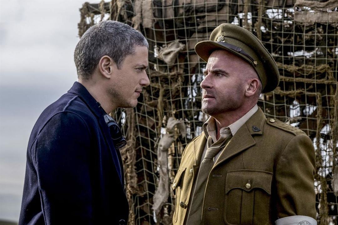 DC's Legends of Tomorrow : Photo Dominic Purcell, Wentworth Miller