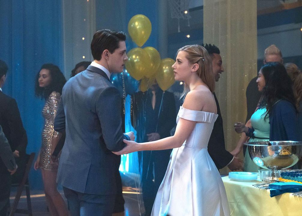 Riverdale : Photo Casey Cott, Lili Reinhart