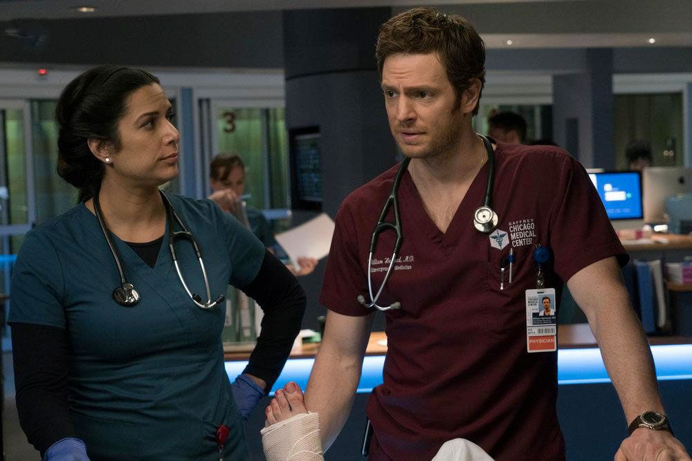 Chicago Med : Photo Nick Gehlfuss