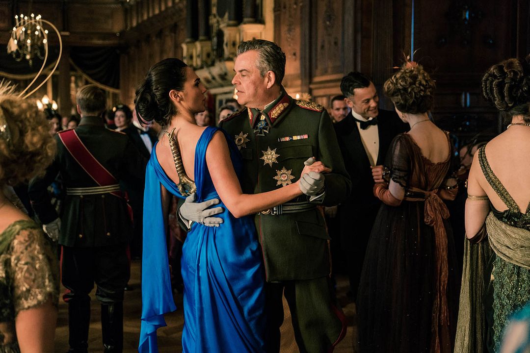 Wonder Woman : Photo Danny Huston, Gal Gadot