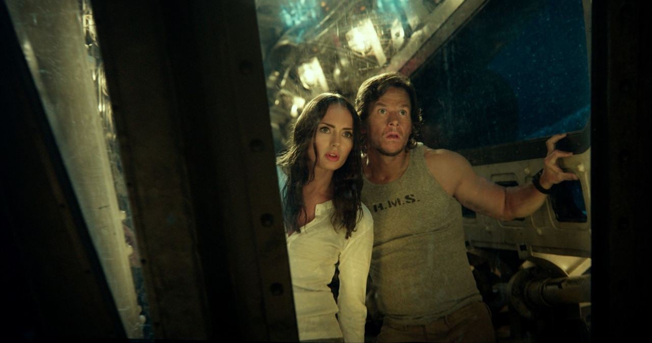 Transformers: The Last Knight : Photo Laura Haddock, Mark Wahlberg