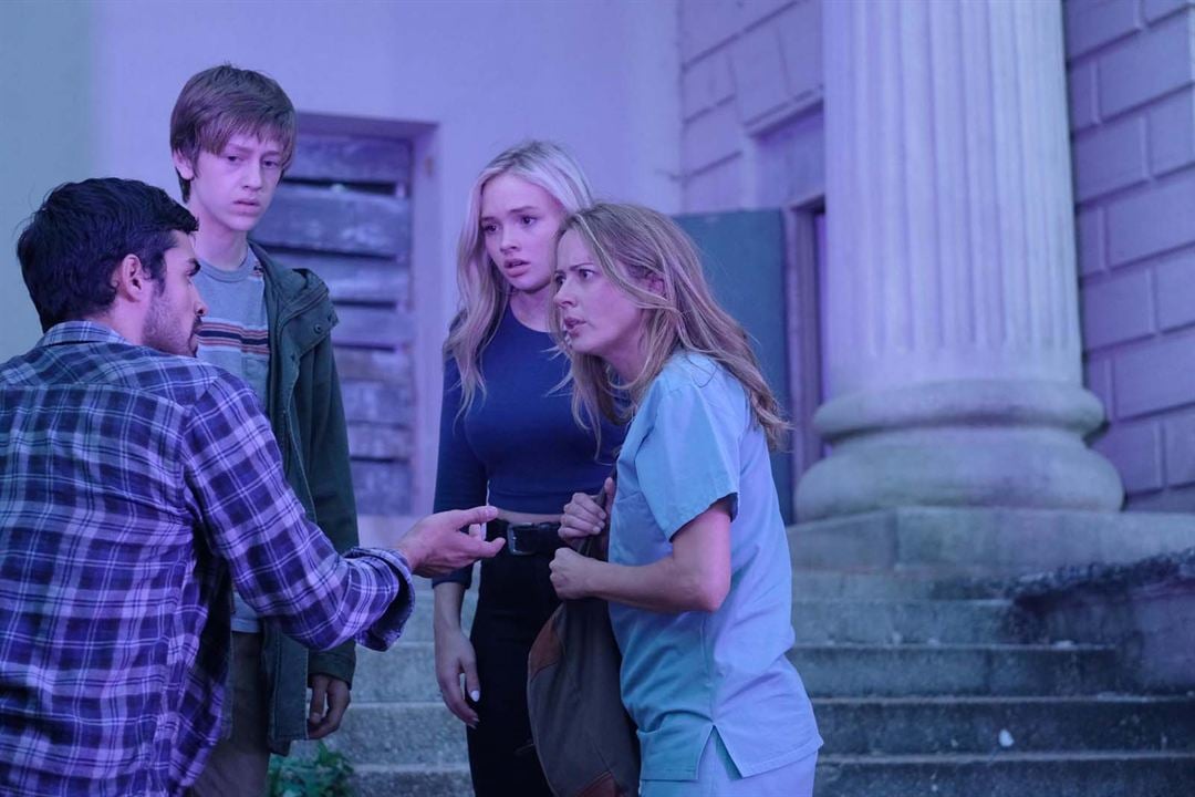 The Gifted : Photo Amy Acker, Natalie Alyn Lind, Percy Hynes-White