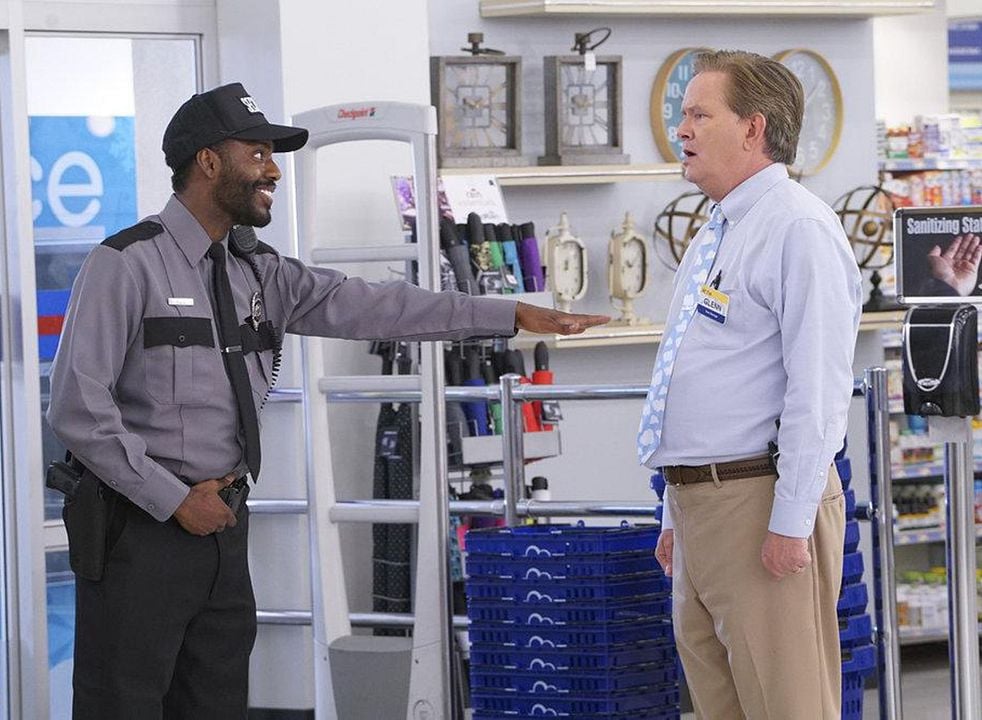 Superstore : Photo Baron Vaughn, Mark McKinney