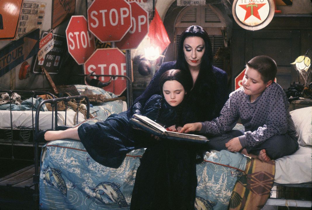 La Famille Addams : Photo Jimmy Workman, Anjelica Huston, Christina Ricci