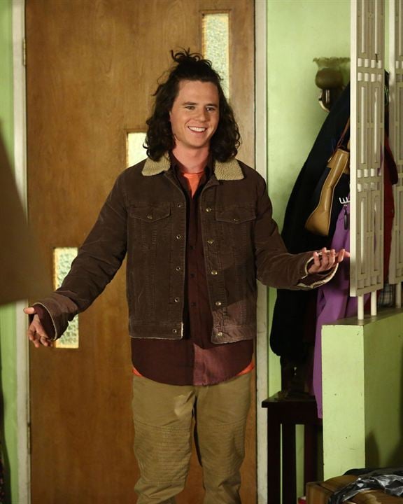 The Middle : Photo Charlie McDermott