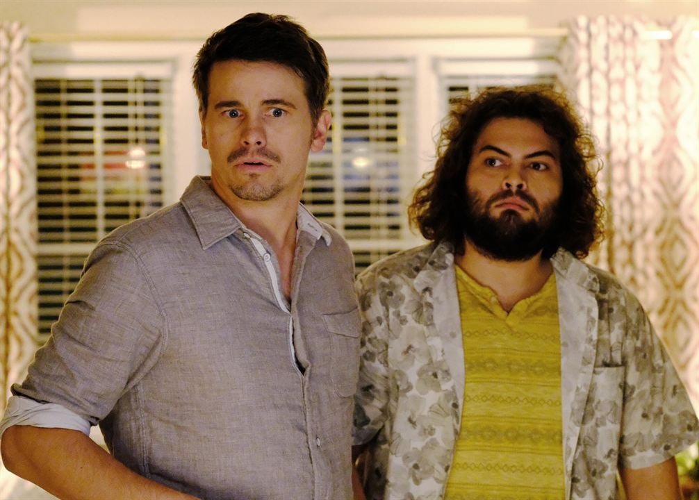 Kevin (Probably) Saves the World : Photo Jason Ritter, Dustin Ybarra