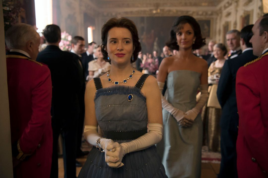 The Crown : Photo Claire Foy, Jodi Balfour