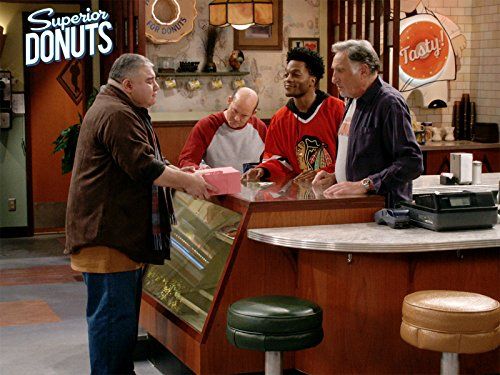 Superior Donuts Superior Donuts Photo 49 Sur 73 Allociné 