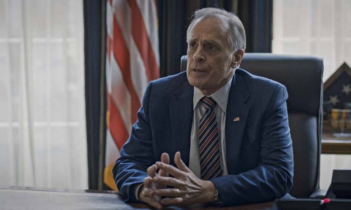 Madam Secretary : Photo Keith Carradine