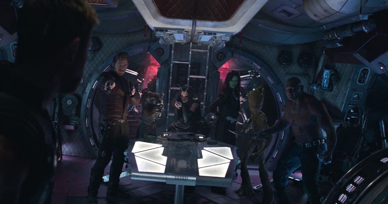 Avengers: Infinity War : Photo Dave Bautista, Pom Klementieff, Zoe Saldana, Chris Pratt