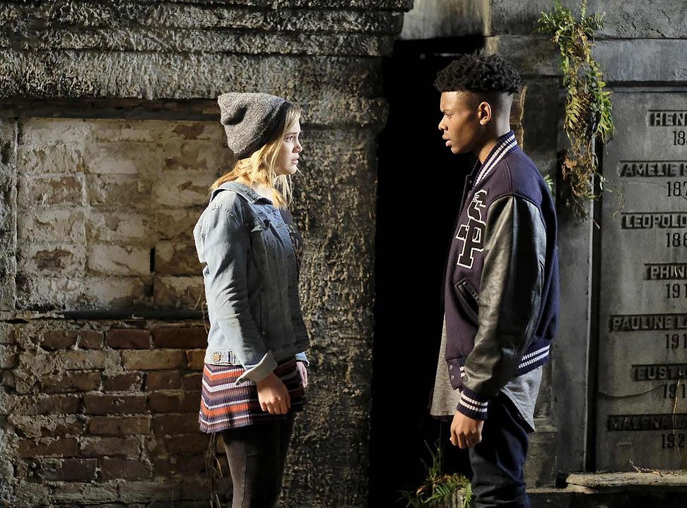 Marvel's Cloak & Dagger : Photo Aubrey Joseph, Olivia Holt