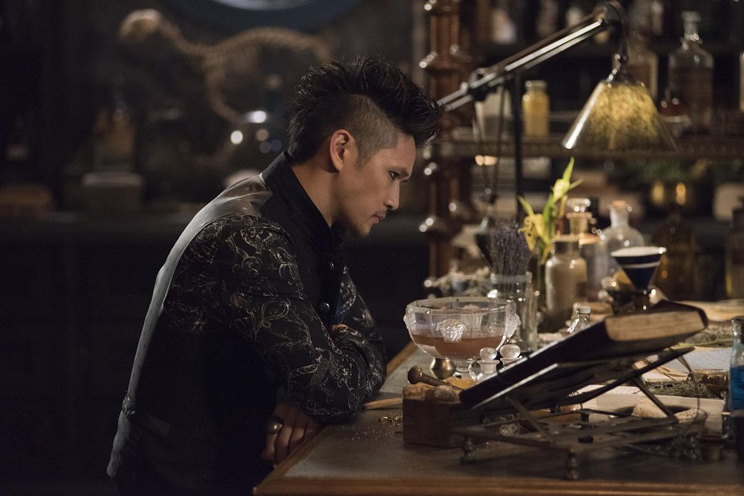 Shadowhunters : Photo Harry Shum Jr.