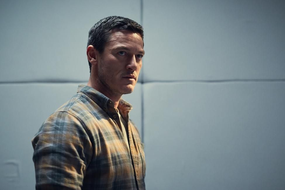 Outfall : Photo Luke Evans