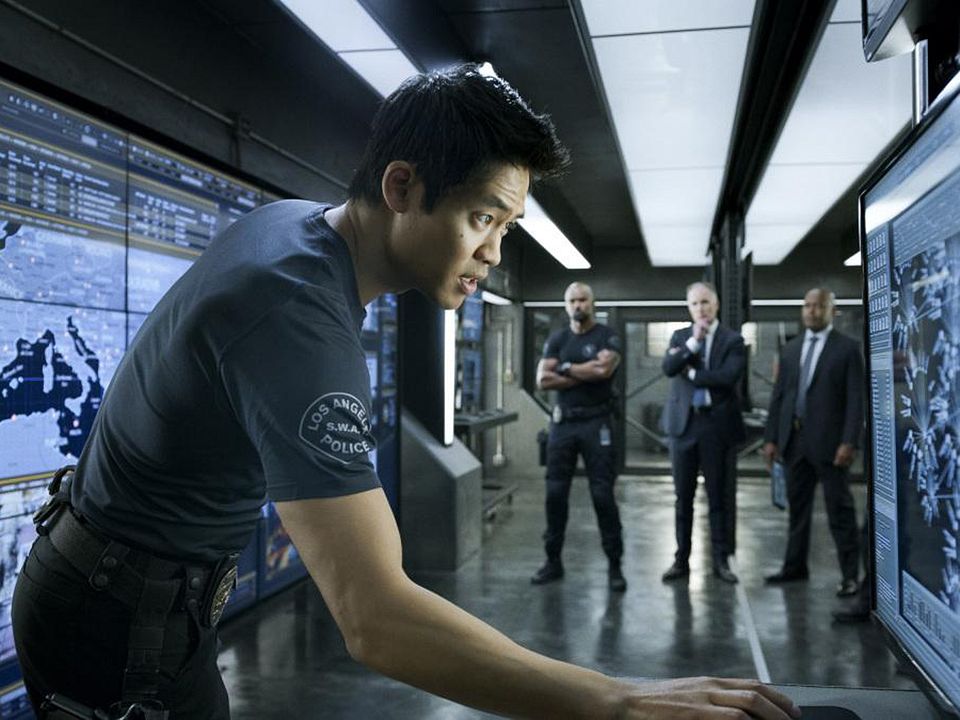 Films Et Séries Tv Avec David Lim S.W.A.T. (2017) : Photo David Lim - 194 sur 309 - AlloCiné