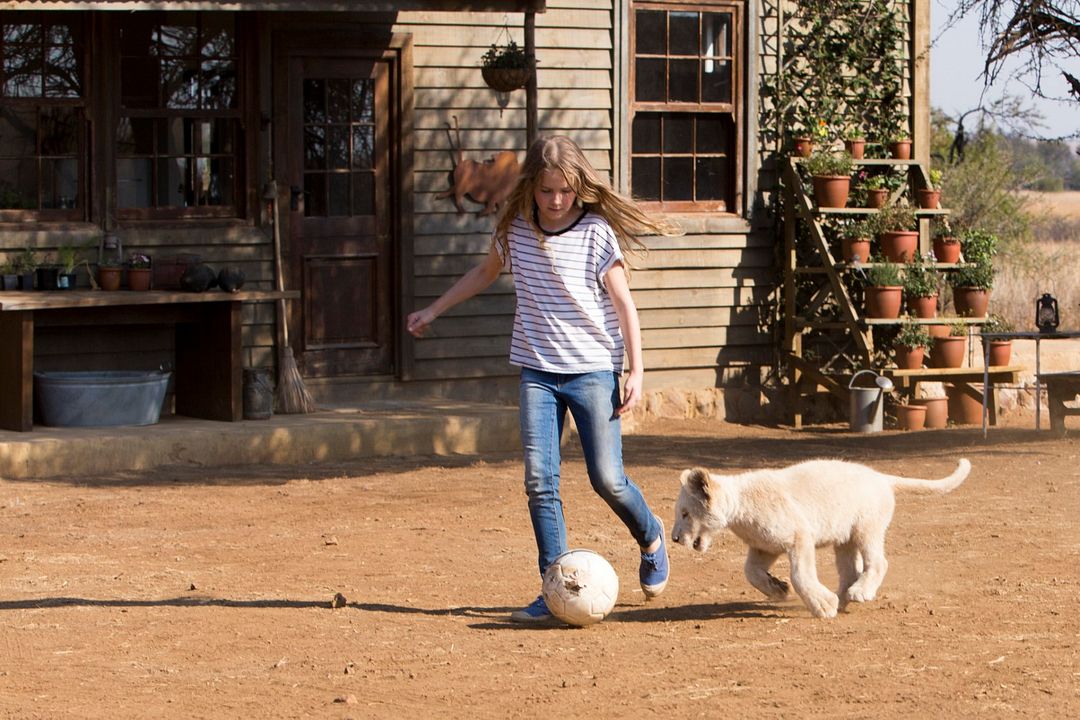 Mia et le Lion Blanc : Photo Daniah De Villiers