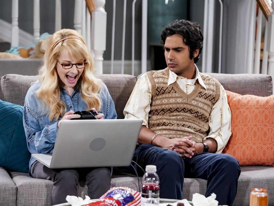 The Big Bang Theory : Photo Melissa Rauch, Kunal Nayyar