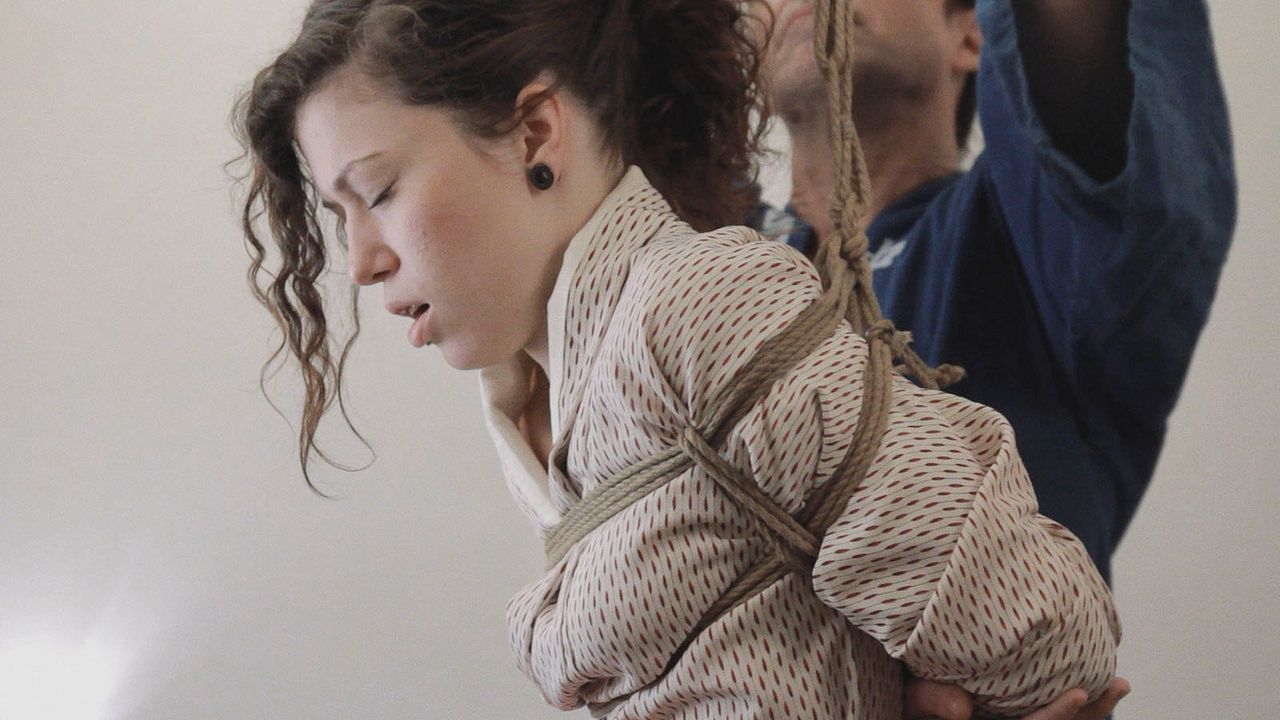 Portrait d'une jeune femme : Photo Marion Roussey