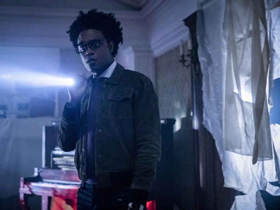 Arrow : Photo Echo Kellum