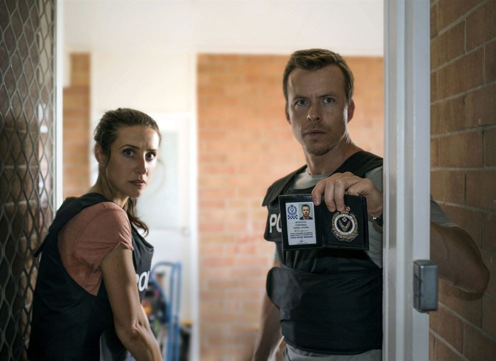 Les proies : Photo Todd Lasance, Ash Ricardo