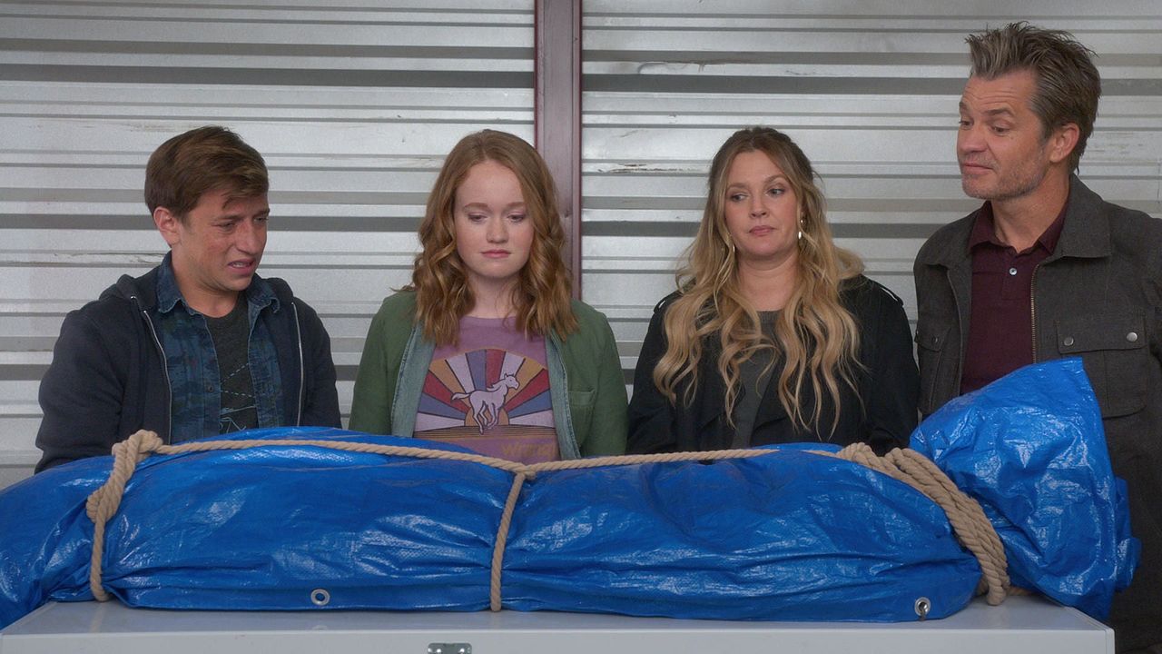 Poster Santa Clarita Diet saison 3 - Affiche 4 sur 86 - AlloCiné