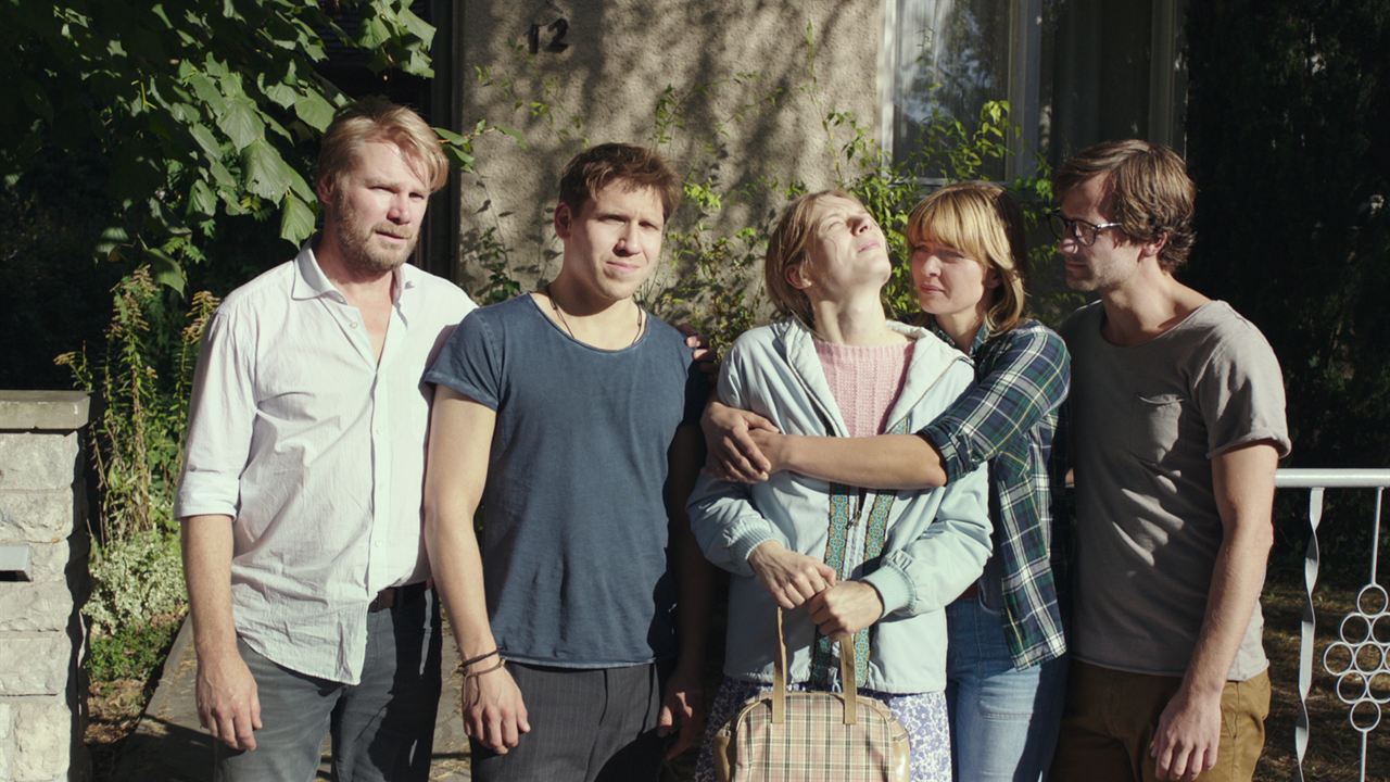 Les Idiots de la famille : Photo Kai Scheve, Lilith Stangenberg, Jördis Triebel, Hanno Koffler, Florian Stetter