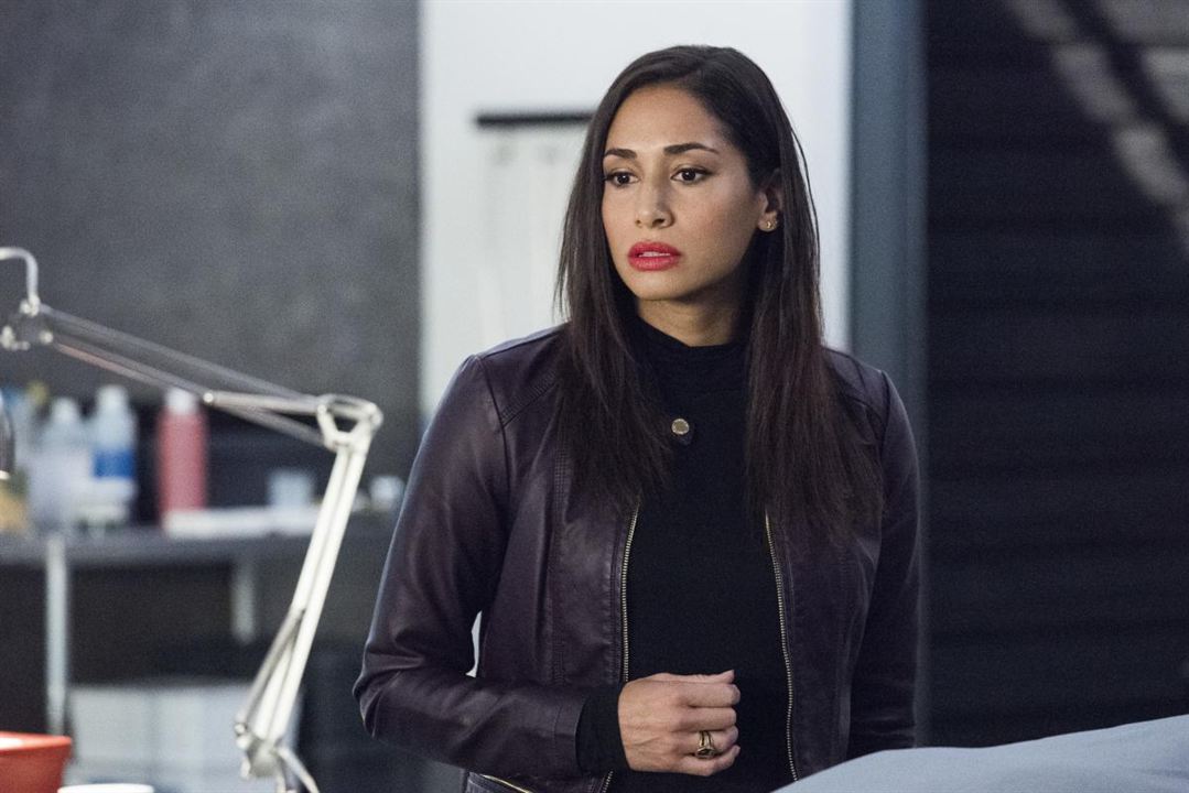 Supergirl : Photo Meaghan Rath