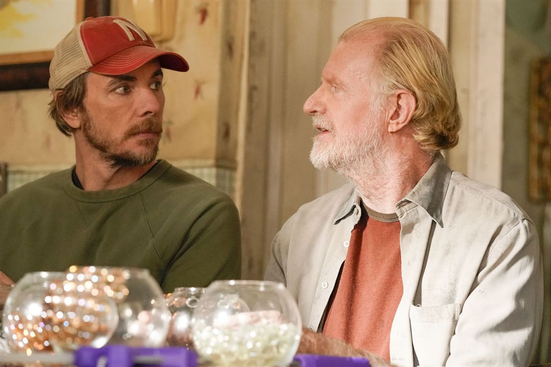 Bless This Mess : Photo Ed Begley Jr., Dax Shepard