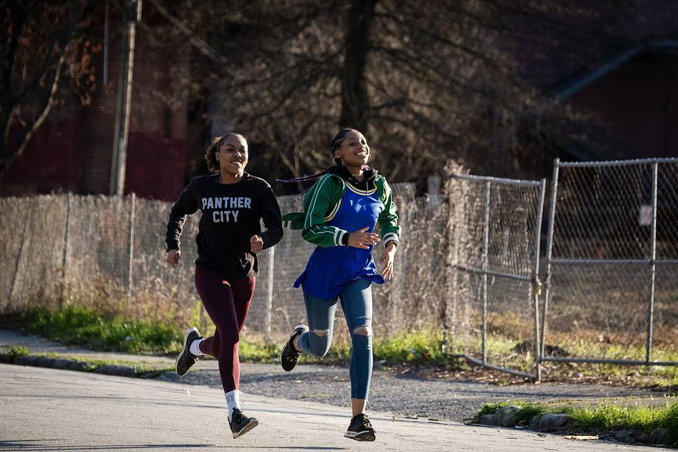 Photo Hailey Kilgore, Emyri Crutchfield