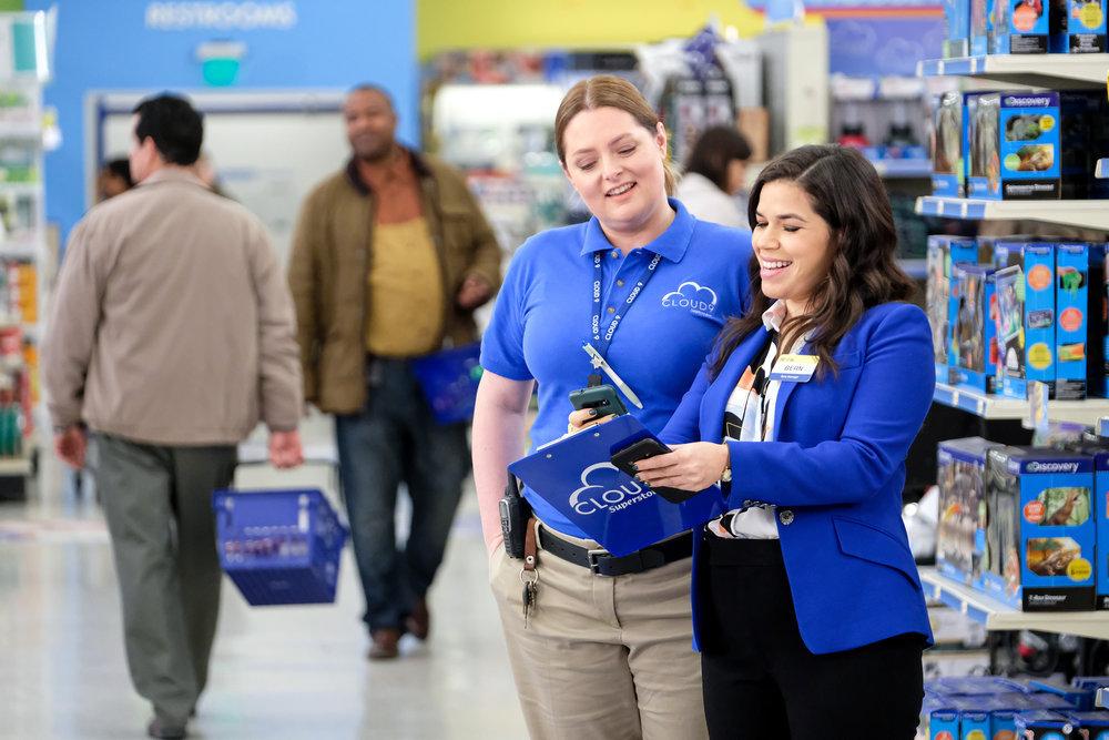 Superstore : Photo Lauren Ash, America Ferrera