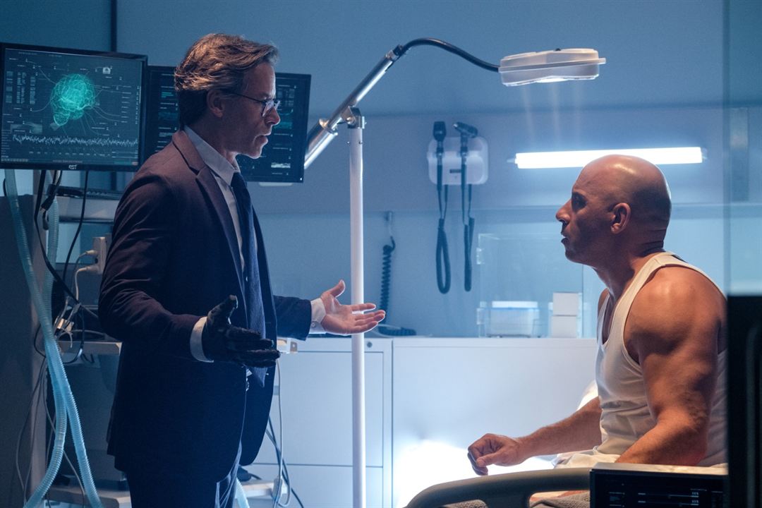 Bloodshot : Photo Guy Pearce, Vin Diesel