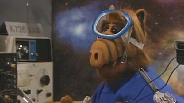 ALF : Affiche